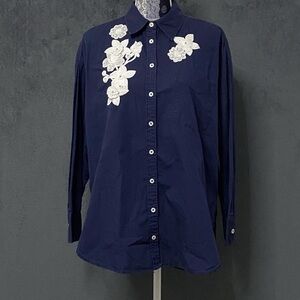 Maeve By Anthropologie Top Womens M Blue Embroidered Floral The Bennet Button Up